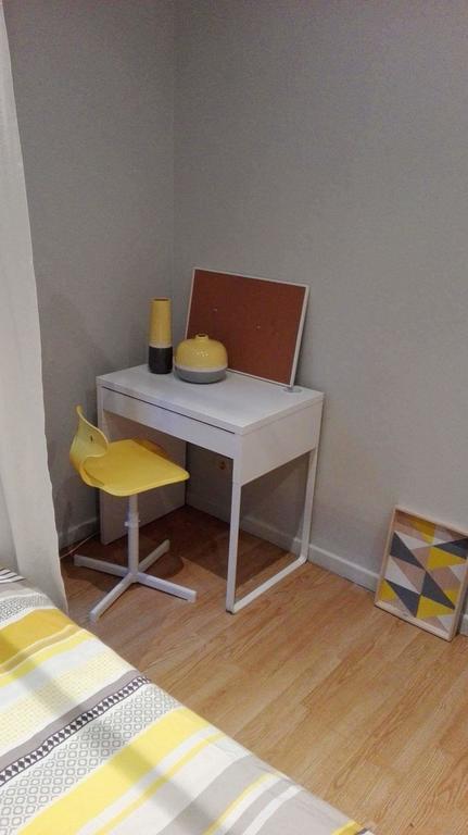 Central Yellow Apartment ブリュッセル エクステリア 写真